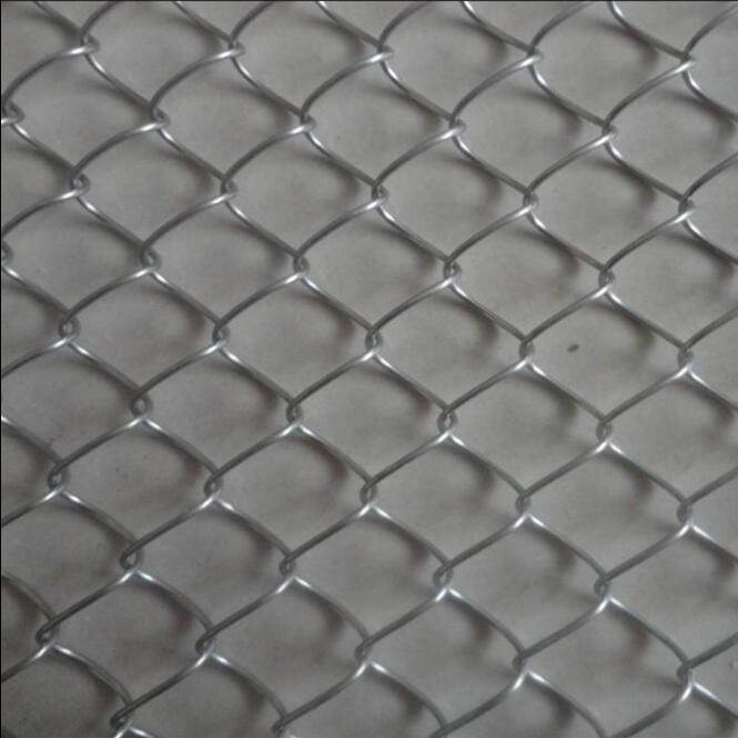 Tinggi 1,8m kawat diameter 4mm mesh 90*90mm Keamanan Industrial Chain Link Pagar 0