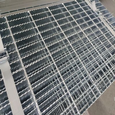 Mesin tekanan pengelasan Industrial Grating 1000x1000mm terbuat dari stainless steel