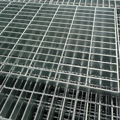 Lembar Grating Aluminium Anodisasi Untuk Instalasi Mudah
