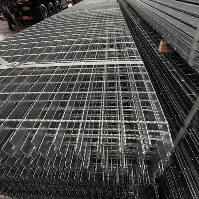 30x30mm PPGI Mesin Tekanan Las Lantai Decking Steel Grating