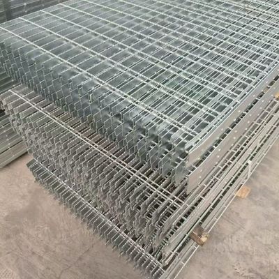 Industrial Steel Grating Customizable and Versatile for Various Applications (Variant 2)