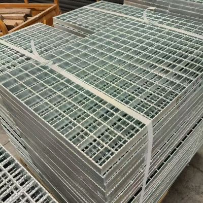 Anti slip grating dengan peningkatan ketahanan abrasi