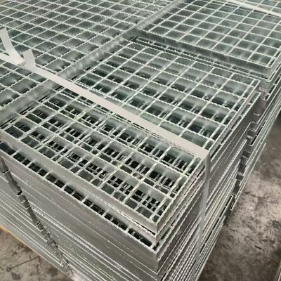 Galvanized Anti Slip Square Bentuk Kapasitas Beban Stainless Steel Round Grating