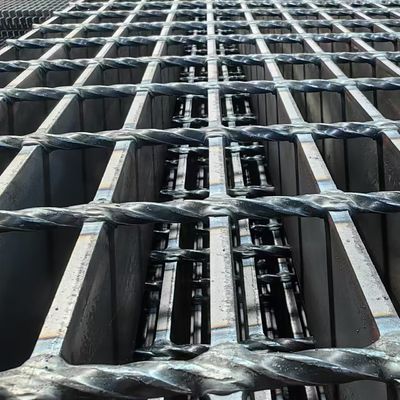 Machine Pressure Welded Industrial Steel Floor Grating With Smooth Bright Surface (Variant 2)