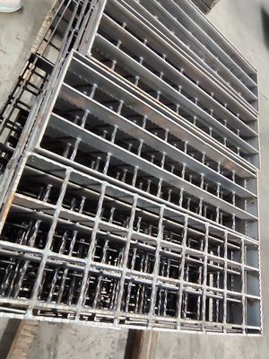 3000mm Panjang Anodized Aluminium Open Grating untuk Transmisi Cahaya Optimal