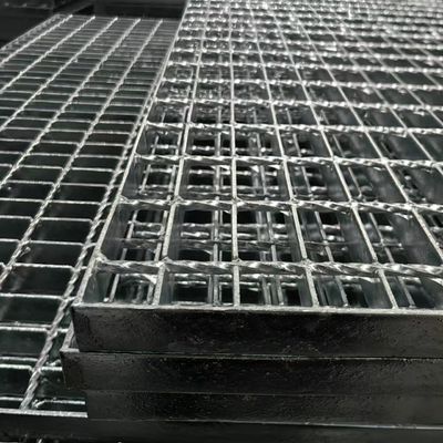 Kapasitas beban Aluminium persegi panjang Grating untuk aplikasi tahan lama