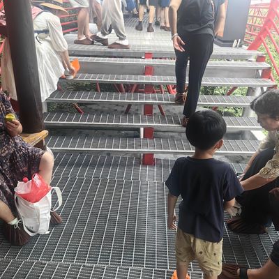 Resistensi Abrasi Perak stainless steel grating dengan Anti Slip Surface