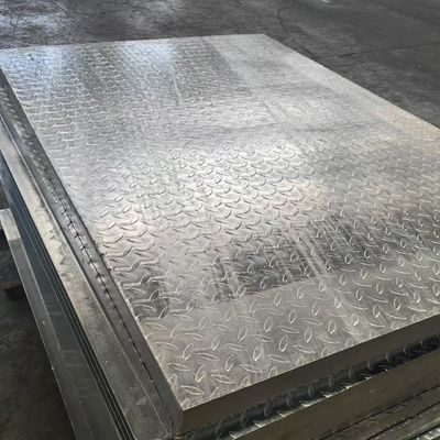 30mm Pitch Stainless Steel Flat Steel Grating dengan Galvanized Surface aluminium papan berkaris