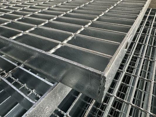 3mm Cross Bar Galvanized Steel Grating untuk Platform Industri