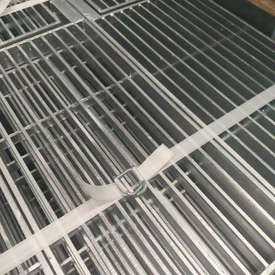 40mm Langkah Untuk Menimbang Slipless Steel Grating Industrial