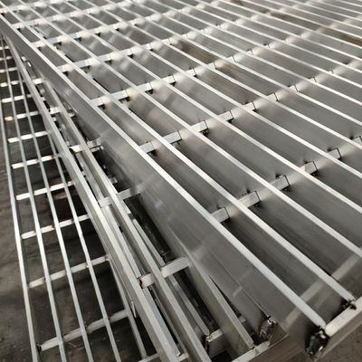 Flat Pressure Welded Bright Surface Rating dari stainless steel