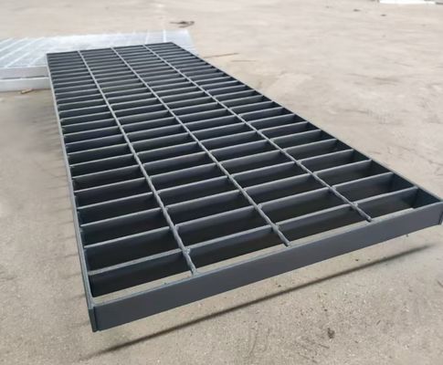 Tipe Flat Bar Steel Grating Surface Smooth Untuk Industri Konstruksi