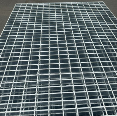30mm Bearing Bar Spacing Industrial Steel Grating Rustless Texture Ketebalan Bar 3mm