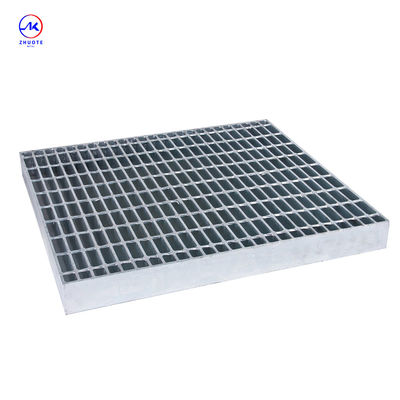 Air drainase dibuat mudah Gully Grating 30mm Bearing Bar Pitch dan Spacing