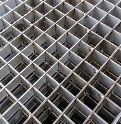 50mm * 5mm Bearing Bar Non Slip Grating Untuk Fungsi Bathroom Interlocking