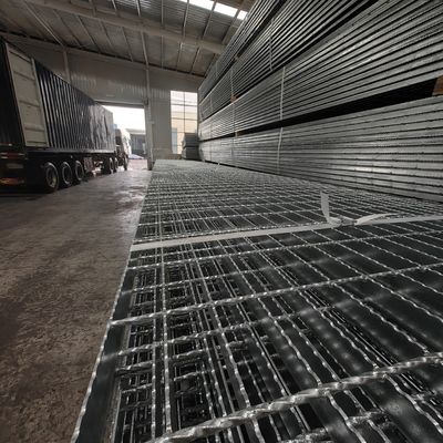Metode Produksi Pelat Grid Baja Las Tekanan dengan Penguncian Tekan Baja Industri yang Dibuat Khusus