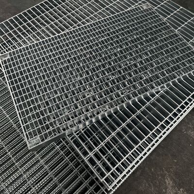 Kisi baja industri memiliki parameter profesional dan mematuhi standar kinerja OSHA dan EN.