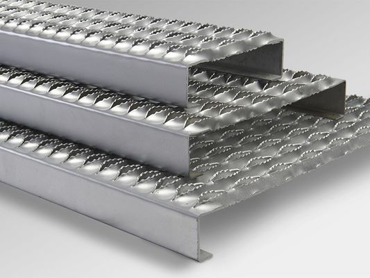 Kualitas Tinggi Kekuatan Diamond Grip Grating Safety Strut Stair Tapak